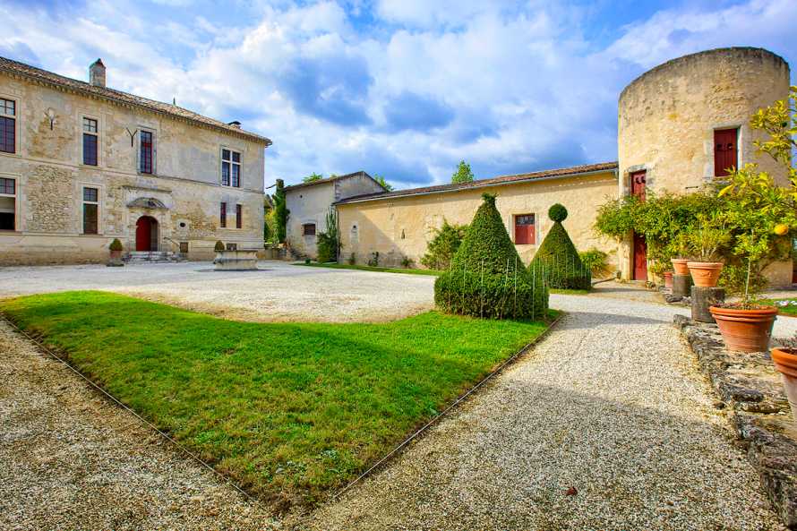 Château de Castelneau