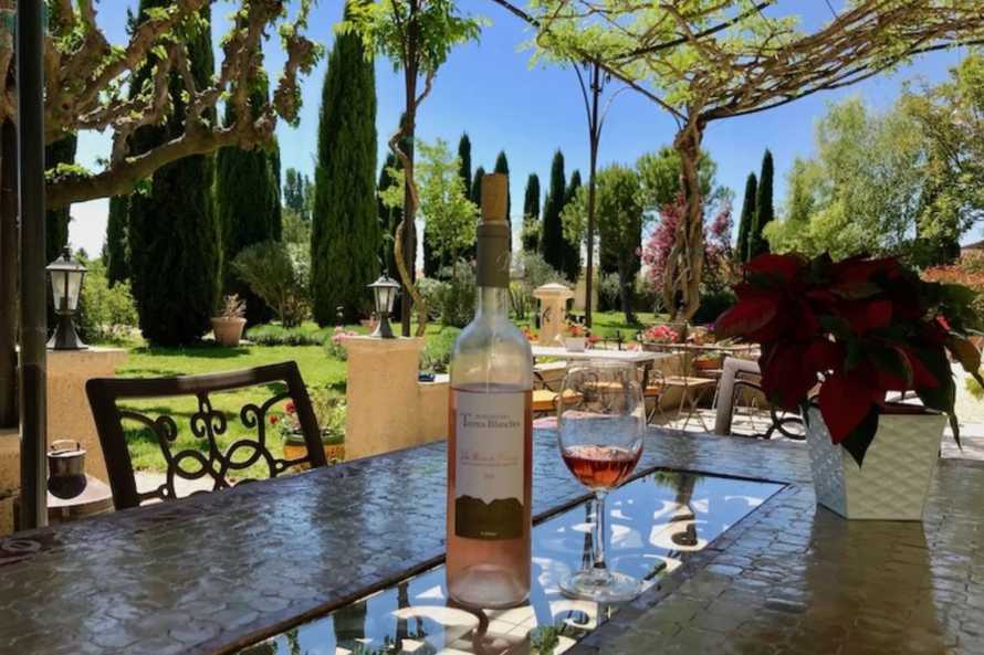 Apéro sous la tonnelle ?