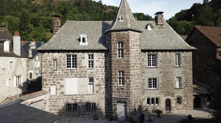 Maison du Chevalier des Huttes Maison du Chevalier des Huttes