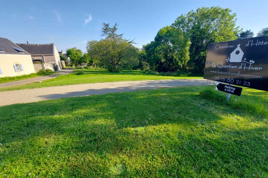 L'entrée et le parking