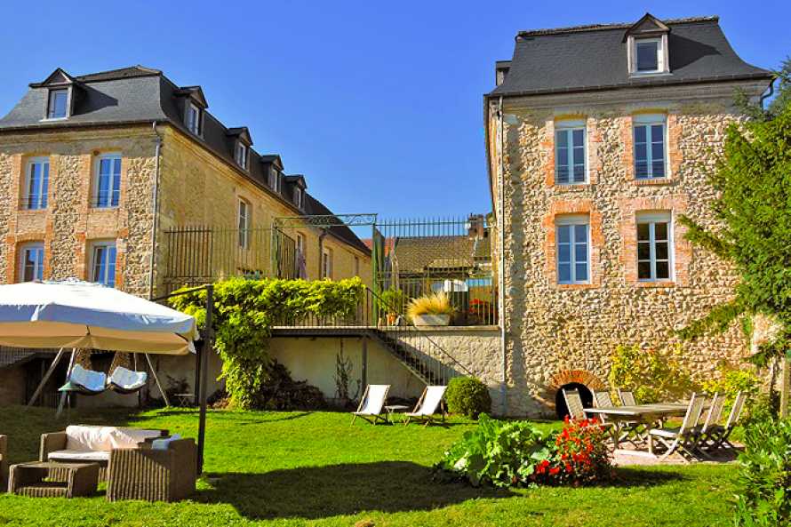 La Cheval&eacute;e
