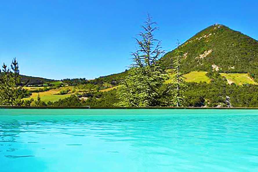 Piscine Terre des Baronnies
