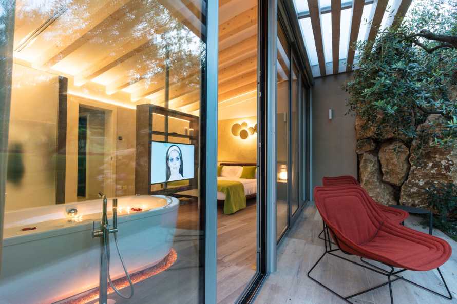 San Colombano Suite